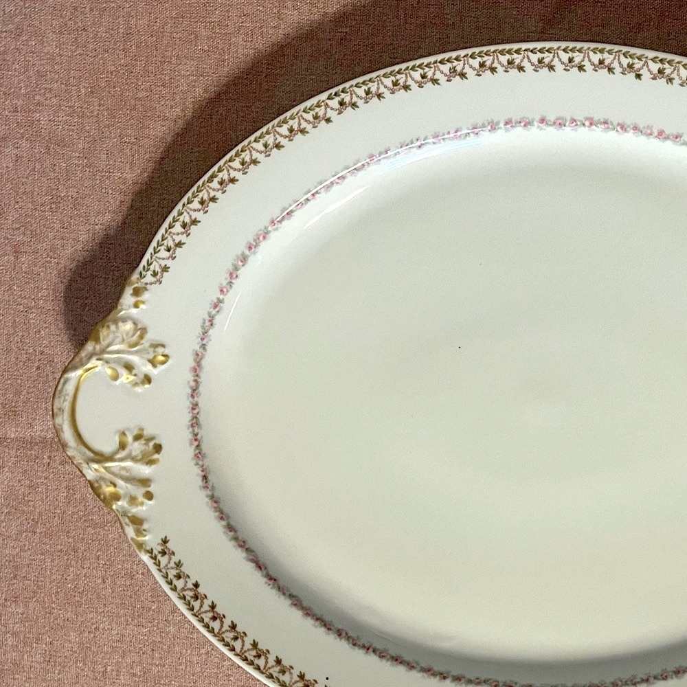 Limoges France Wm. Guerin & Co. 16" Oval Serving Tray Pattern: GUE46